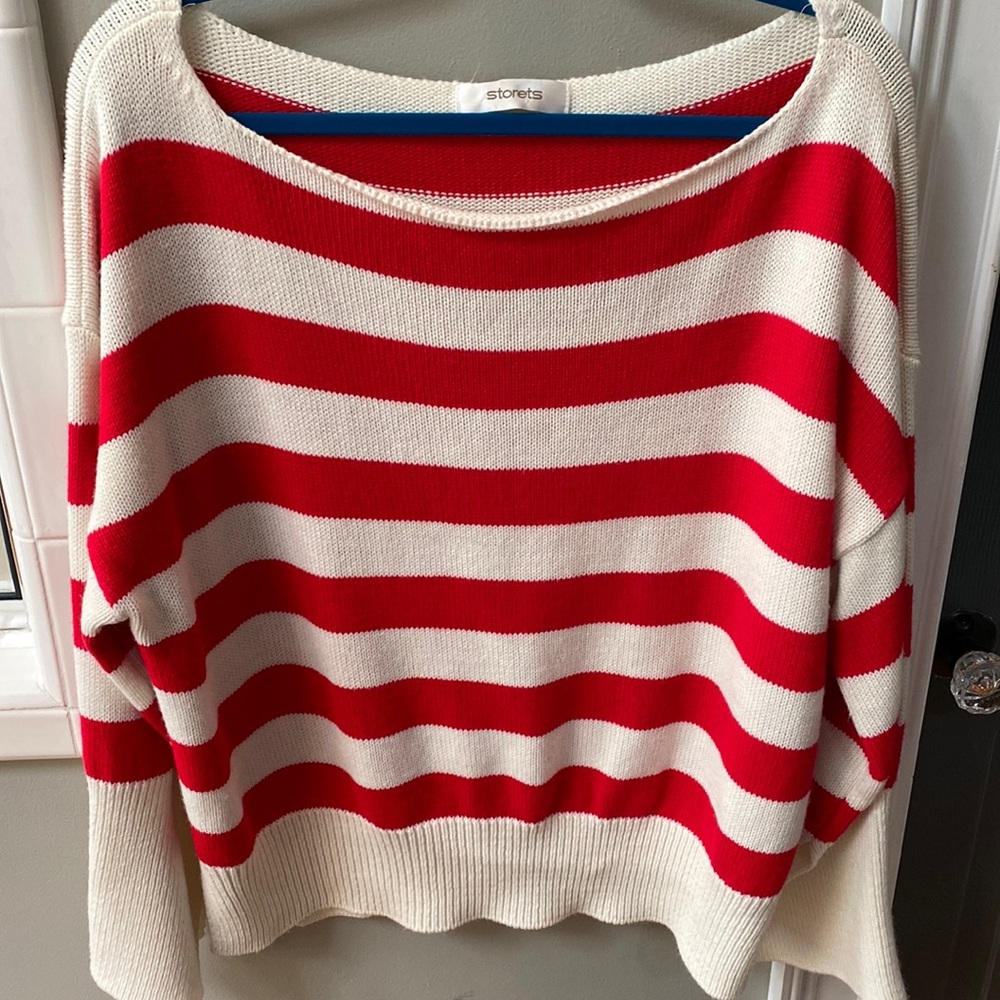 Red white striped chunky sweater